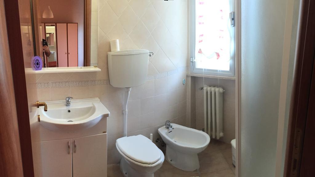 Hotel Magda Novafeltria Oda fotoğraf
